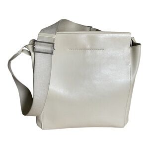 Everlane Form Bag Cream Leather Crossbody